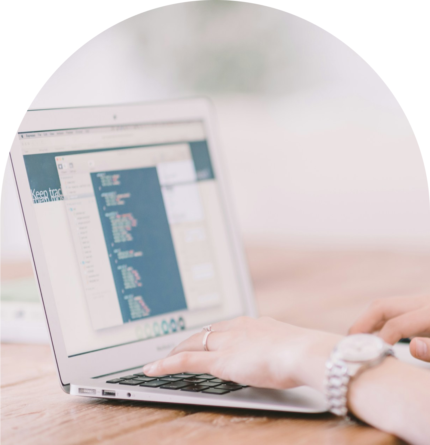 窓枠の形をした画像